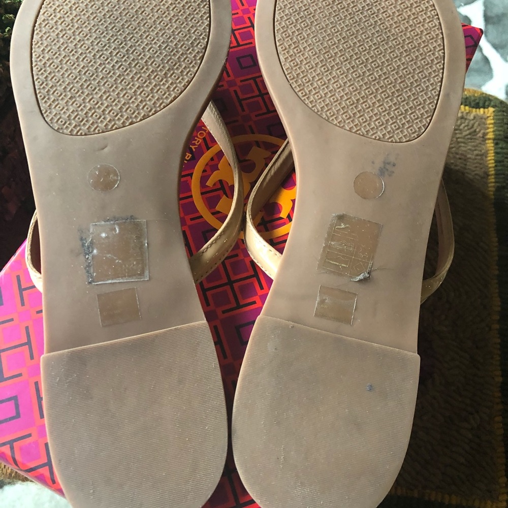 ⭐️SOLD ON MERCARI⭐️Tory Burch Terra Thong Sandals - Picture 5 of 6